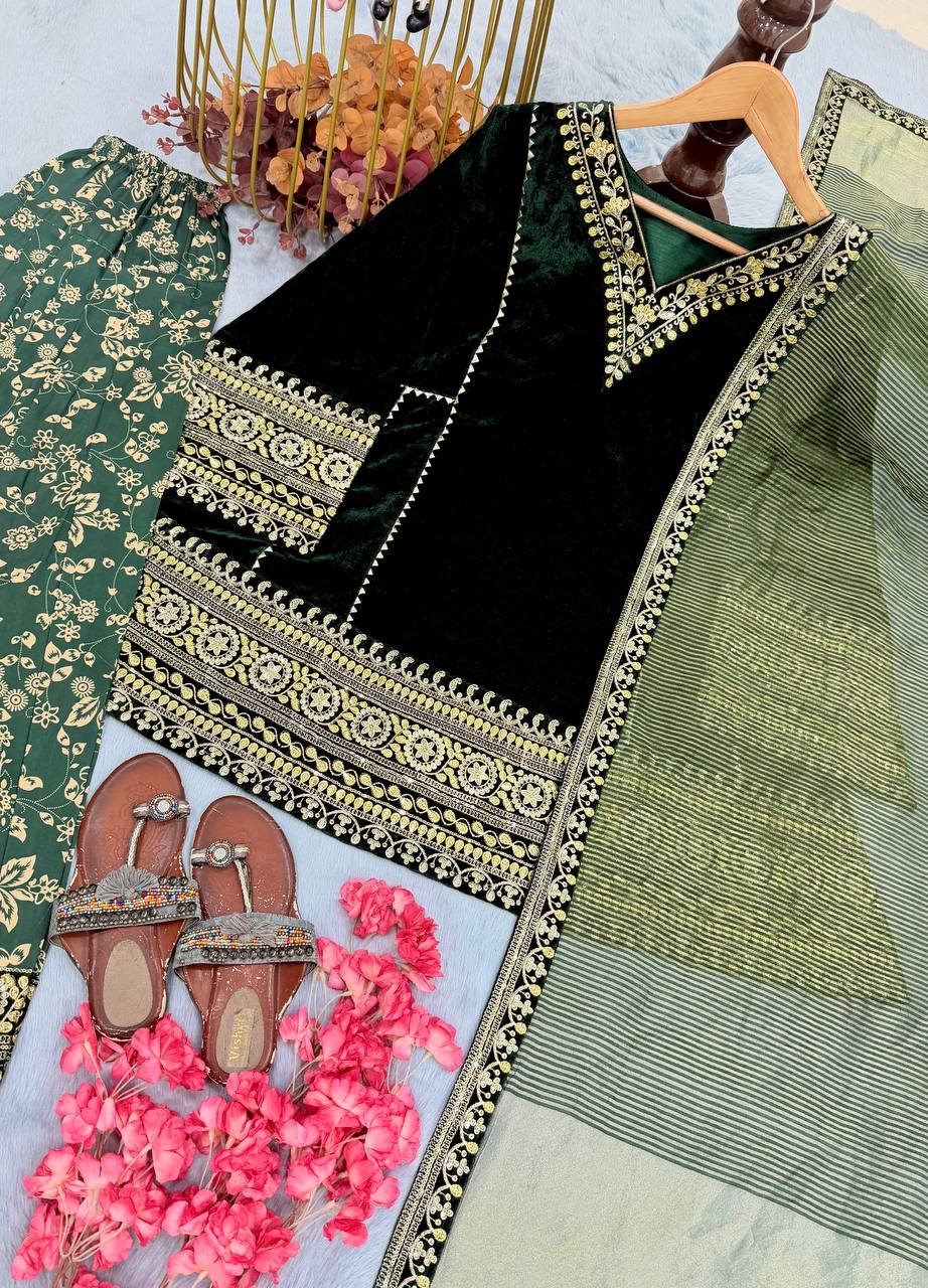 Green Embroidered Velvet Suit Cloth's Villa