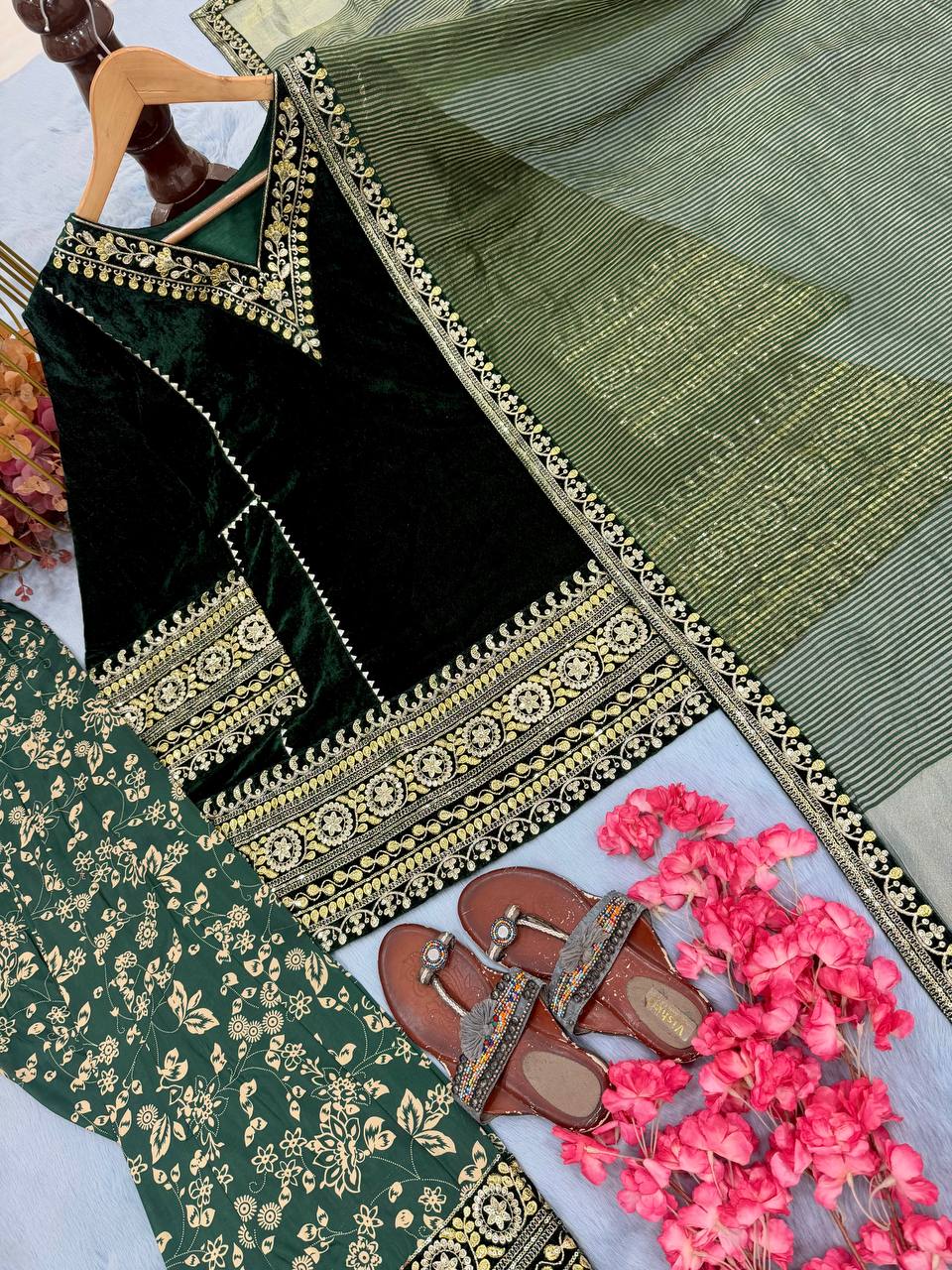 Green Embroidered Velvet Suit Cloth's Villa