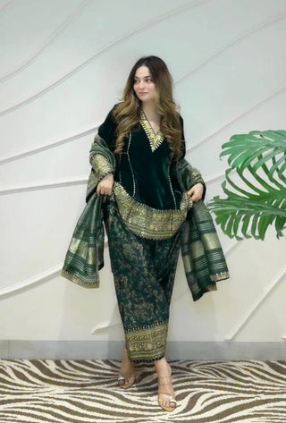 Green Embroidered Velvet Suit Cloth's Villa