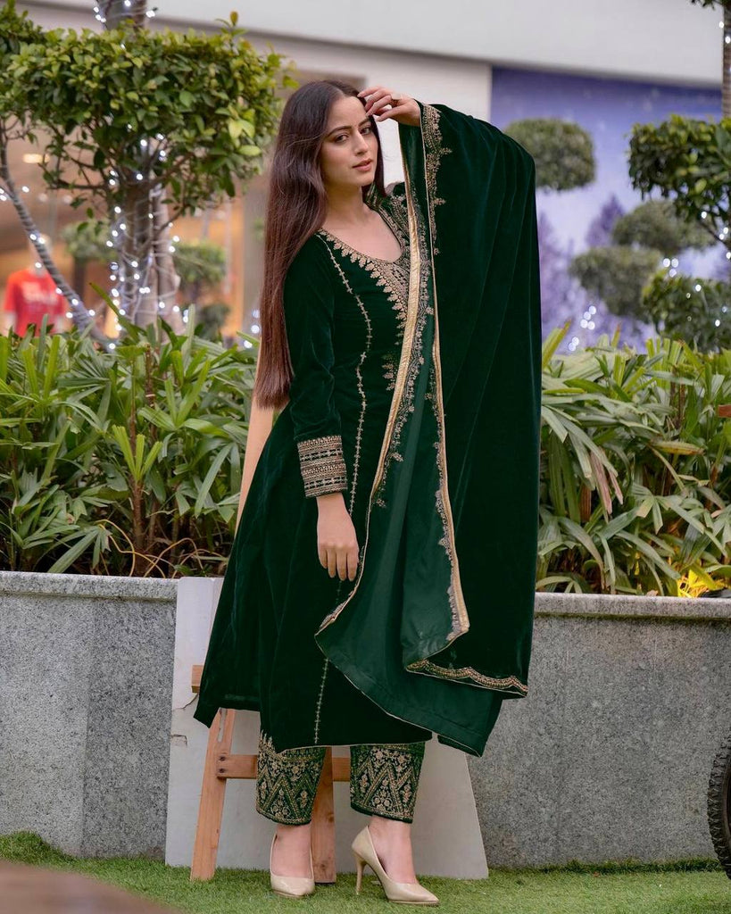 Green Stunning Look Collection - Elegant Velvet Ensemble Clothsvilla