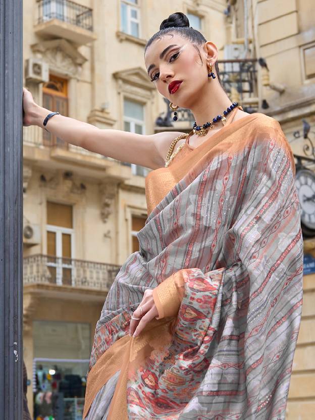 Grey Elegant Brasso Madurai Saree with Unstitched Blouse Piece Secondary image