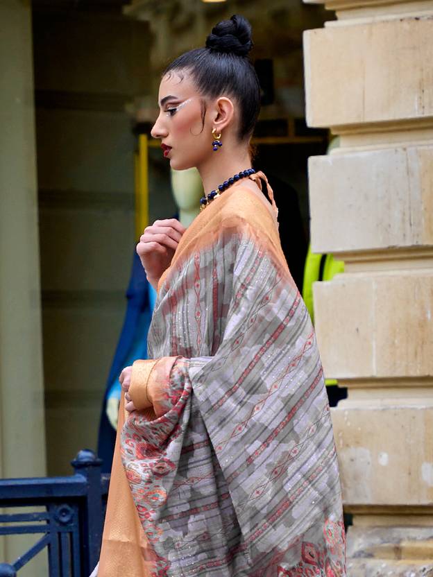 Grey Elegant Brasso Madurai Saree with Unstitched Blouse Piece Clothsvilla