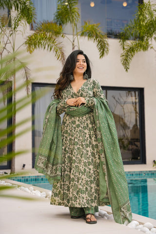 Heavy Mul Cotton Digital Print Anarkali Gown with Dupatta Clothsvilla