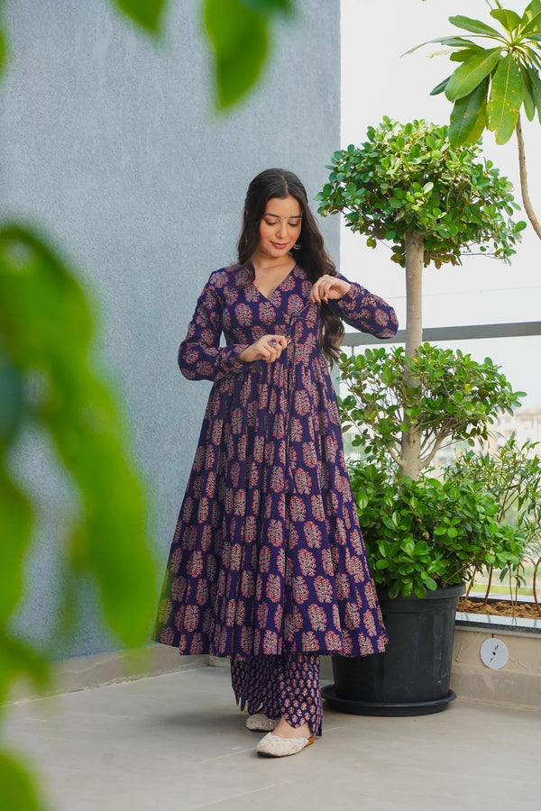 Heavy Rayon Digital Print Anarkali Kurti Pant Set Clothsvilla