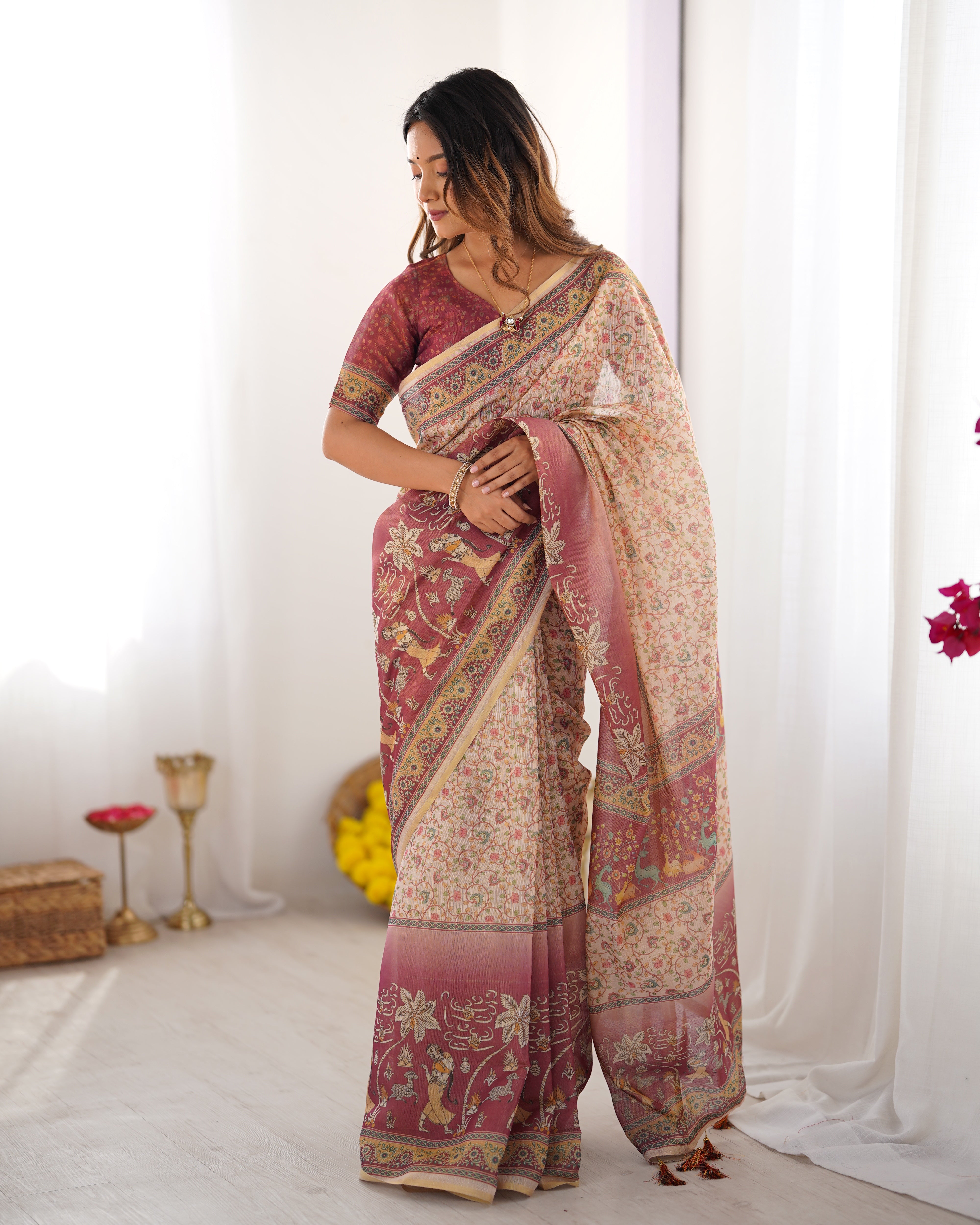 Beige & Mauve Handloom Cotton Saree with Floral Jaal, Peacock Motifs & Storytelling Pallu Secondary image