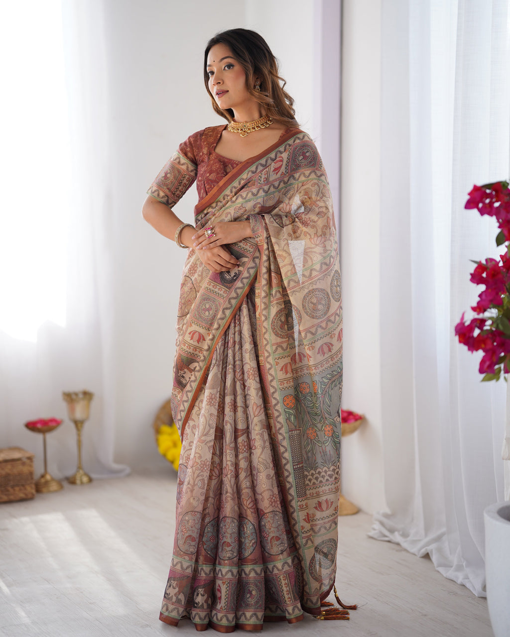 Beige & Maroon Handloom Cotton Saree with Royal Faces & Elephant Pallu Motif LINEN HANDLOOM