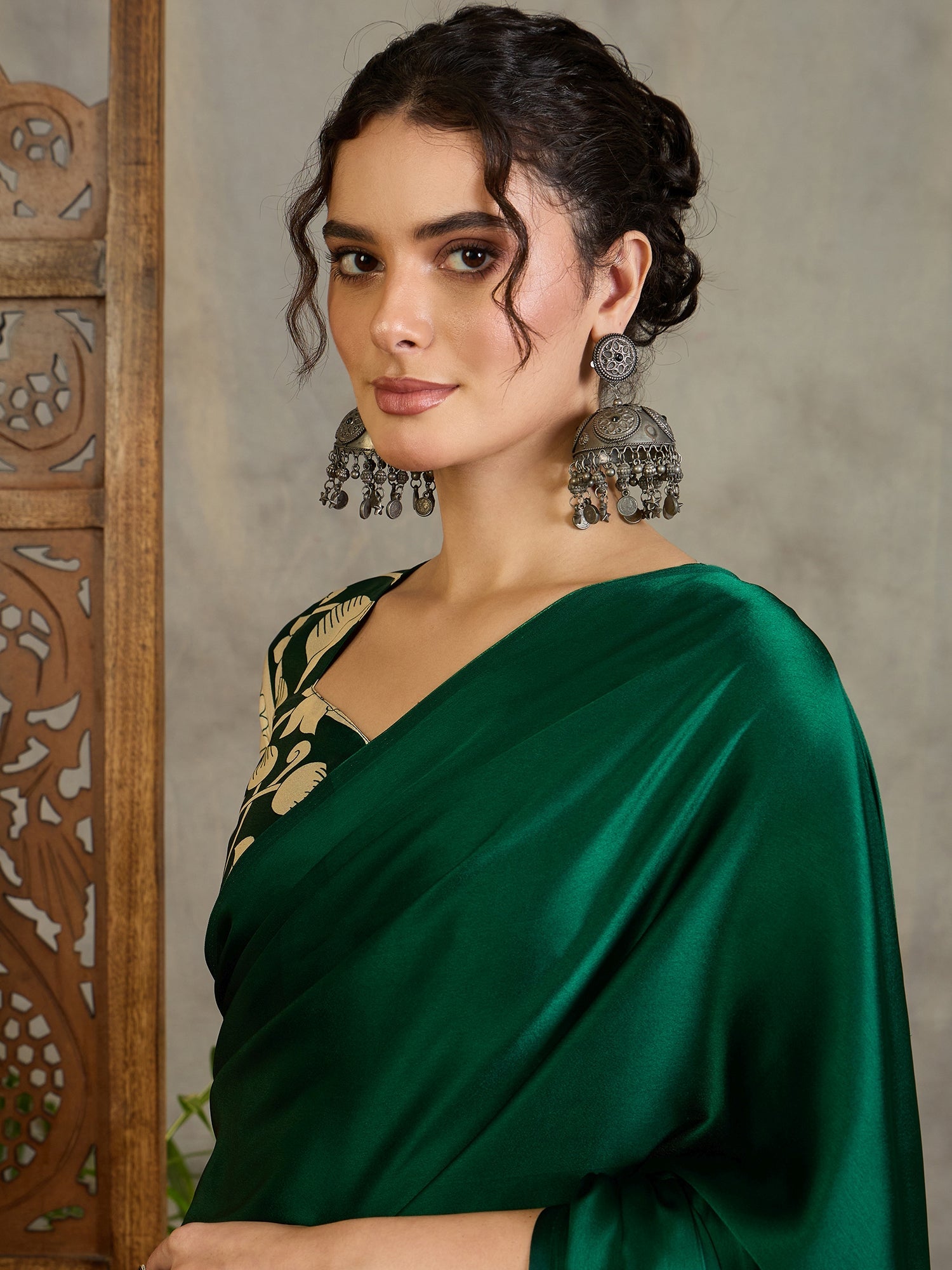 Ishvika Stylish Semi Modal Saree for Party & Festive Wear ClothsVilla