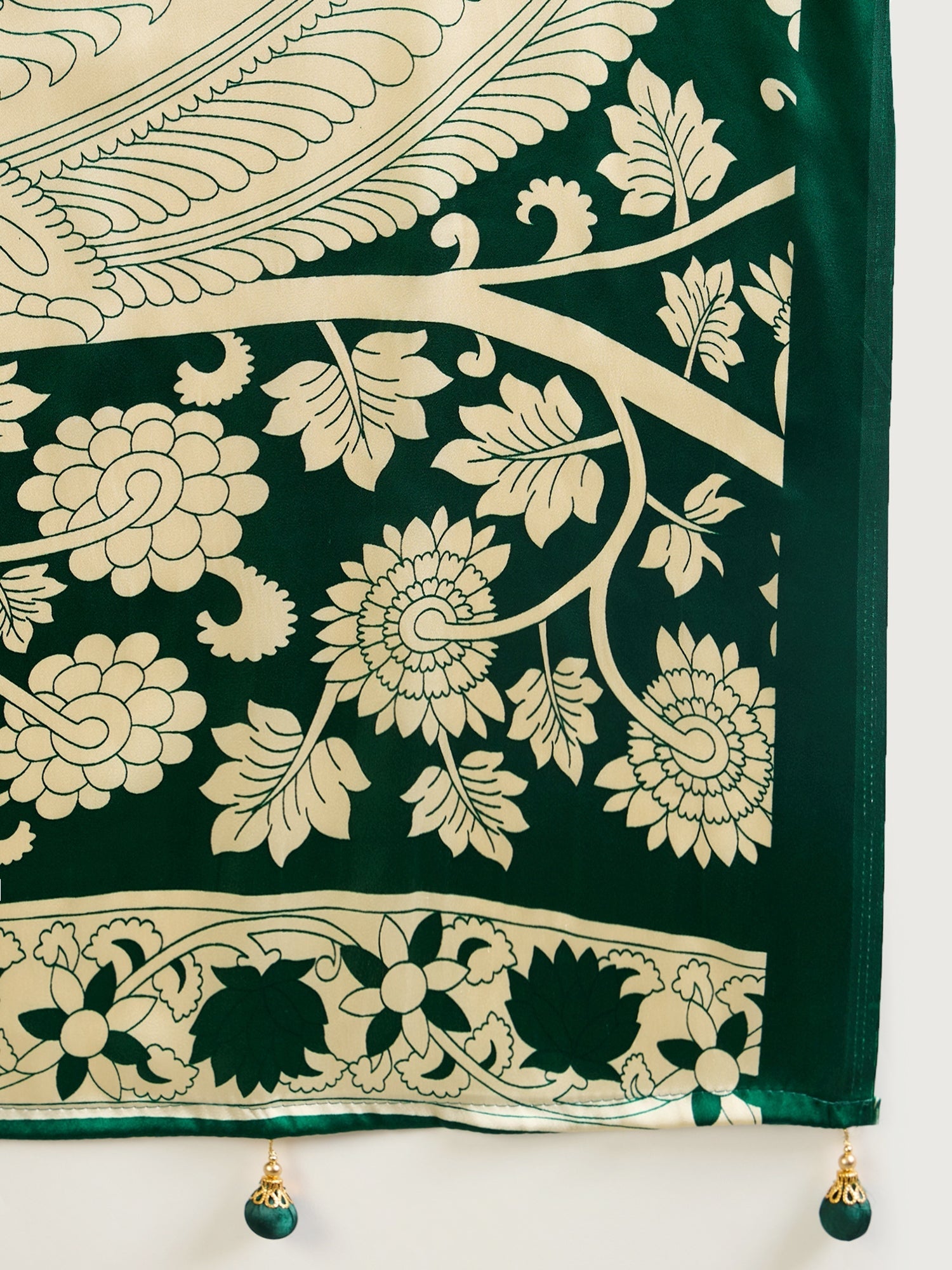 Ishvika Stylish Semi Modal Saree for Party & Festive Wear ClothsVilla