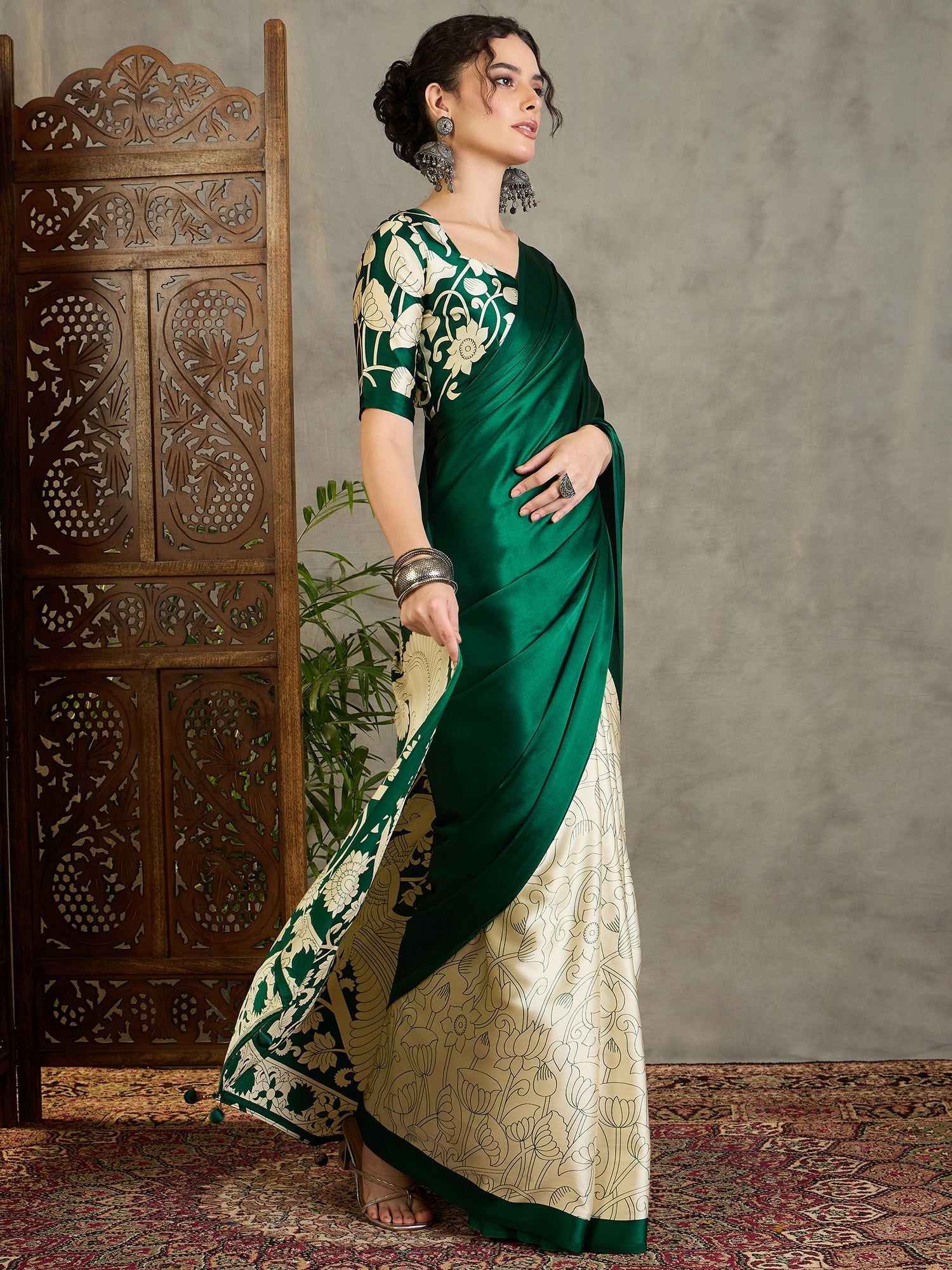 Ishvika Stylish Semi Modal Saree for Party & Festive Wear ClothsVilla