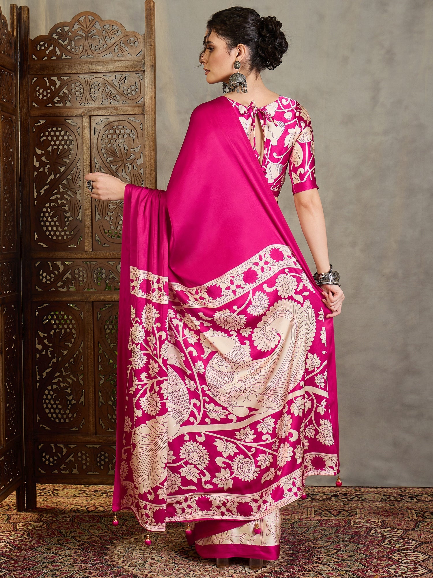 Ishvika Stylish Semi Modal Saree for Party & Festive Wear ClothsVilla