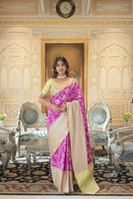 Load image into Gallery viewer, Kanjivaram Silk Pink Saree with Zari Weaving Work with Blouse ClothsVilla