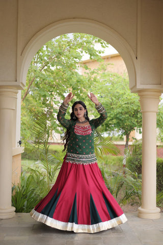 Kutchi Gamthi Bandhni 3-Piece Lehenga Ethnic Set Clothsvilla