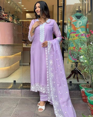 Lavender Georgette Embroidered Kurti Set
