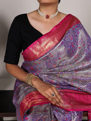 Lavender Jacquard Silk Saree with Exquisite Zari Weaving – Perfect for Elegant Occasions