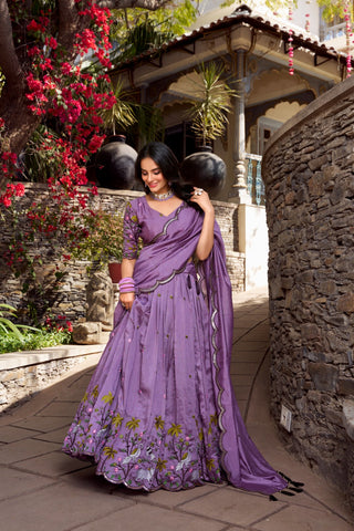 Lavender Love Lehenga Set – Sparkling Bridesmaid Glamour with Sequins & Thread Embroidery ClothsVilla