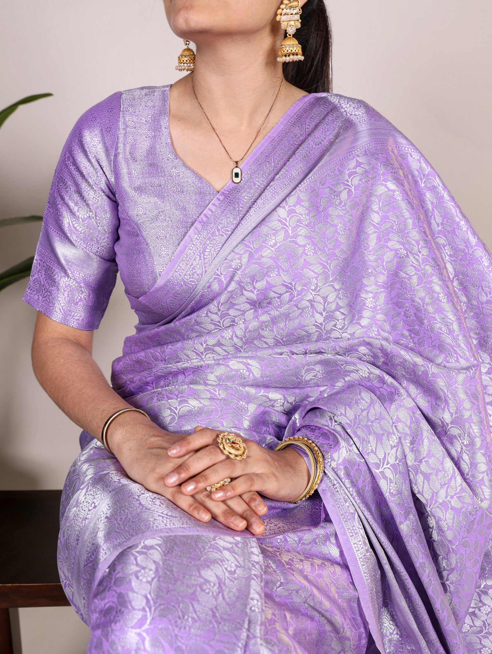 Lavender Timeless Kanjivaram Saree with Exquisite Zari Weaving ClothsVilla