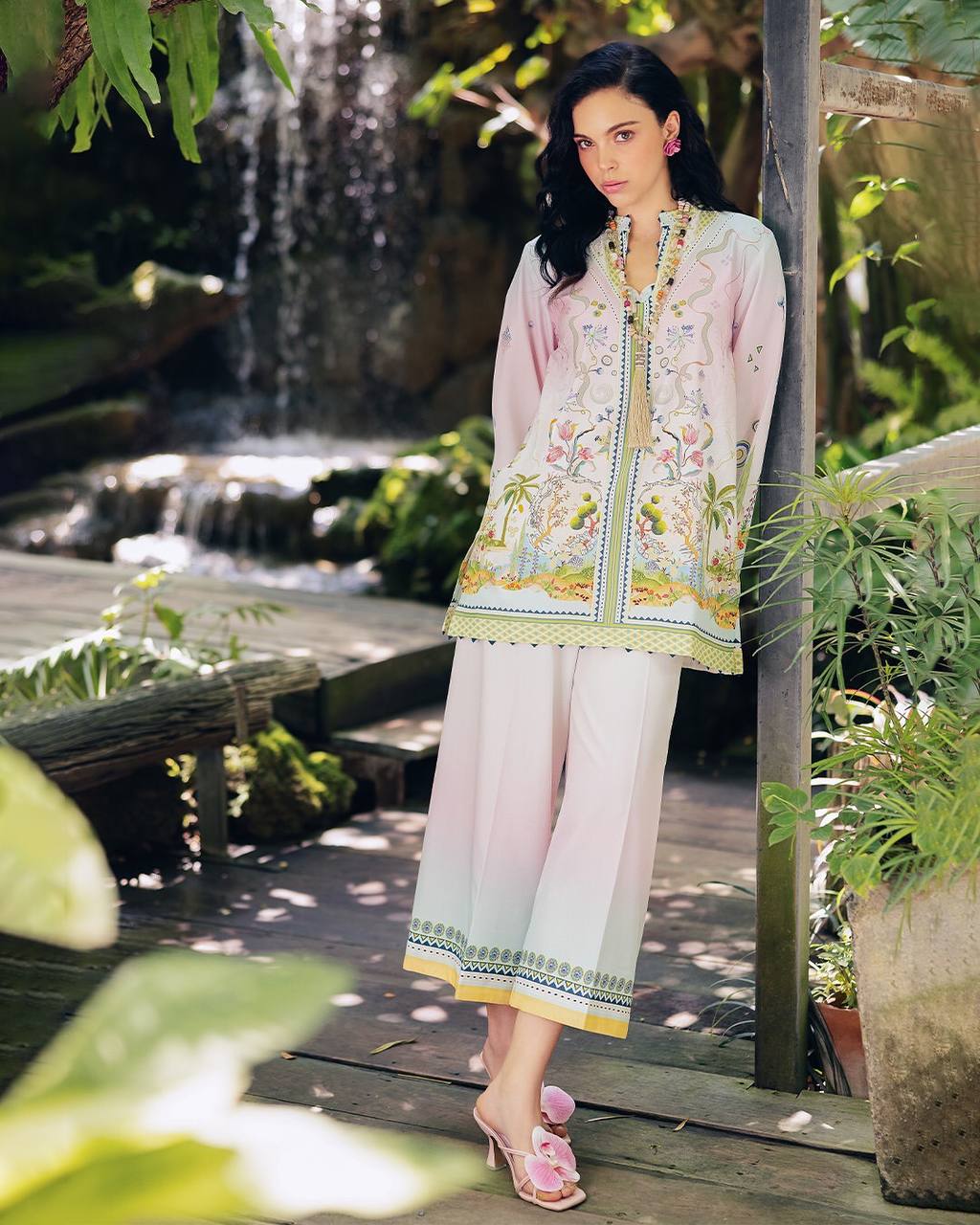 Light Pink Elegant Pure Natural Crepe Digital Print Co-Ord Set Top & Plazzo – Fully Stitched ClothsVilla