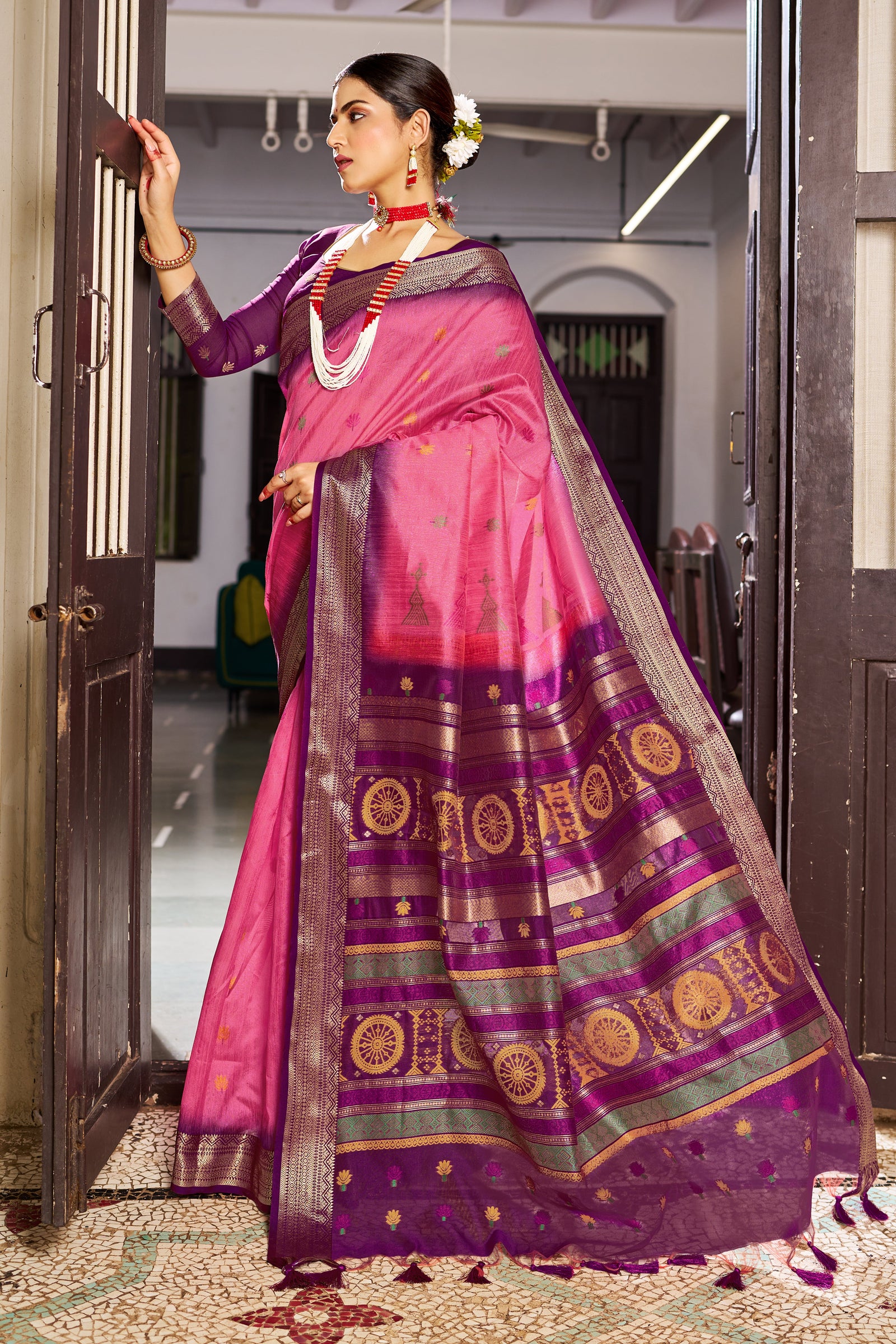 Light Pink Elegant Slub Lilan Saree – Luxurious Semi Tussar Silk ClothsVilla