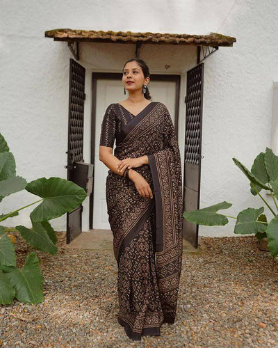 Black Pure Cotton  Linen Saree Weaved With  Zari Comes With Tassels LINEN