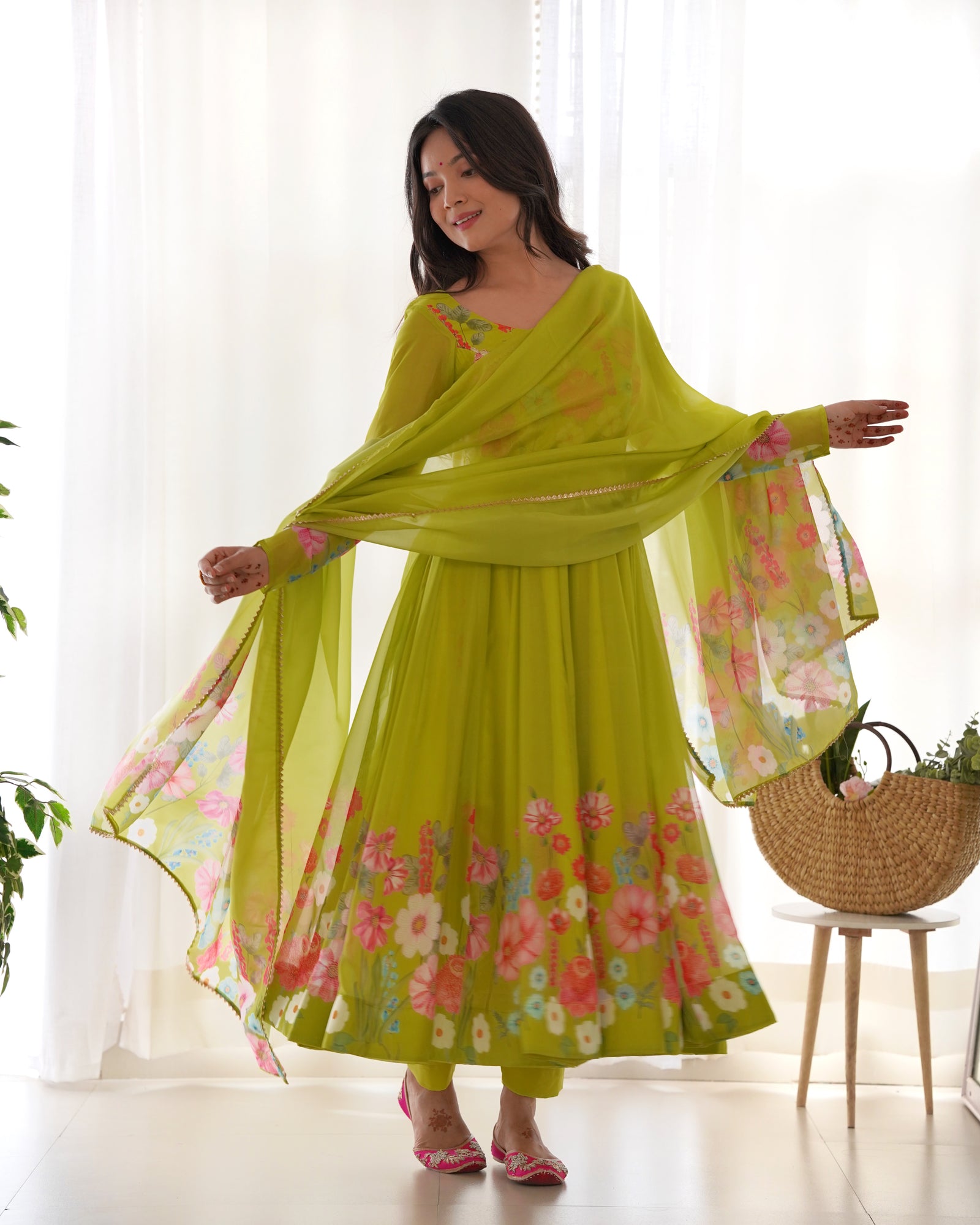 Liril Color Floral Organza Anarkali Suit Set for Festivals & Weddings