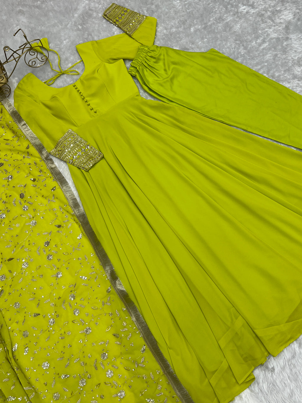 Liril Elegant Georgette Anarkali Gown Set – Festive & Wedding Ready