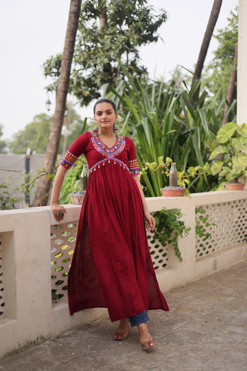 Maroon 14 Kg Rayon Kutchi Gamthi Embroidered Kurti ClothsVilla