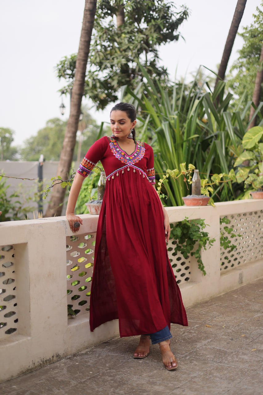 Maroon 14 Kg Rayon Kutchi Gamthi Embroidered Kurti ClothsVilla