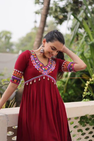 Maroon 14 Kg Rayon Kutchi Gamthi Embroidered Kurti ClothsVilla