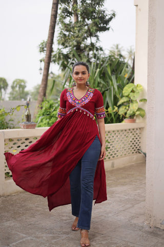 Maroon 14 Kg Rayon Kutchi Gamthi Embroidered Kurti ClothsVilla