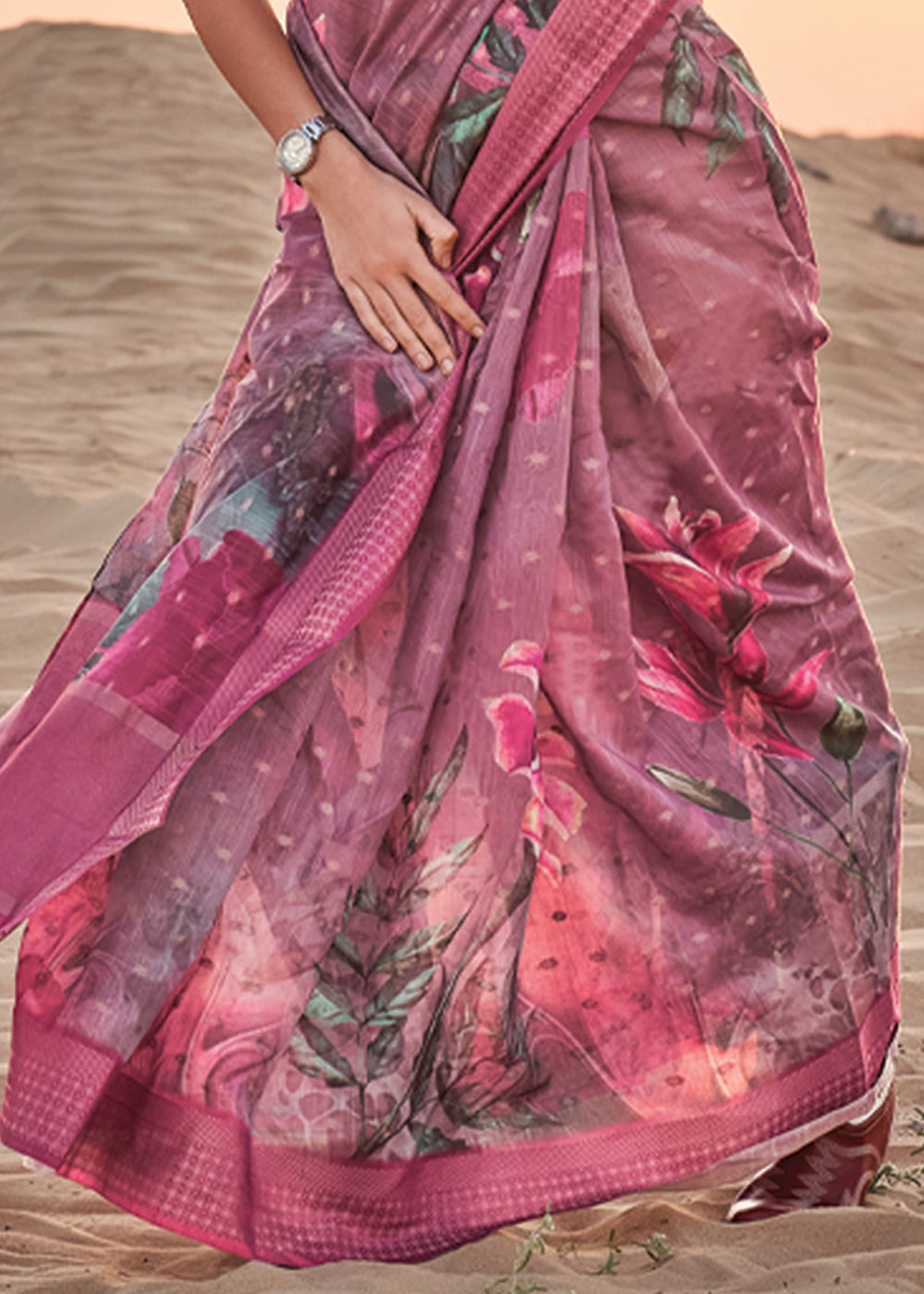 Mauve Purple Elegant Blended Linen Silk Saree – Breathable & Stylish for All Seasons Clothsvilla