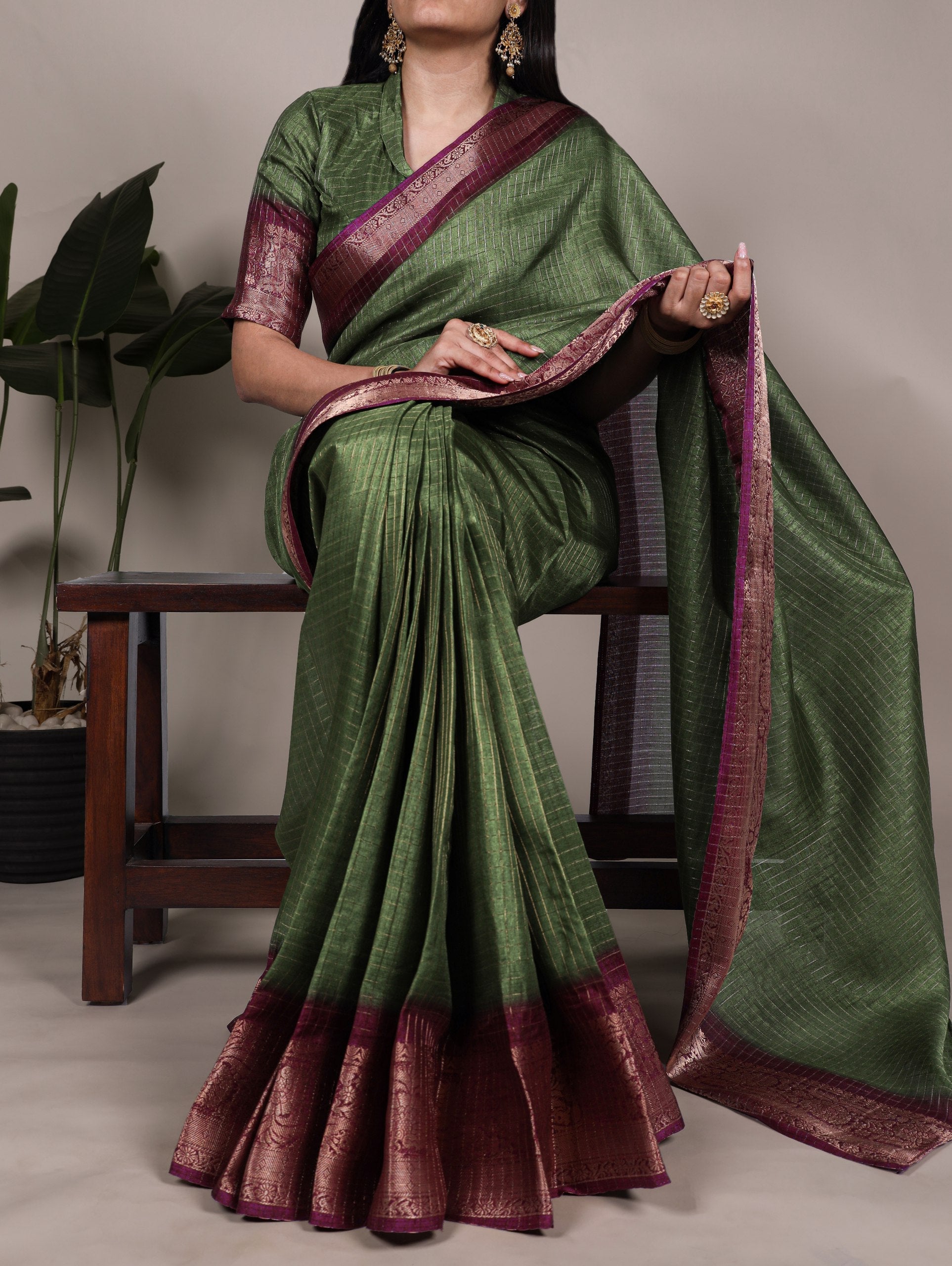 Mehendi Elegant Dola Chex Saree with Zari Weaving & Matching Blouse Piece ClothsVilla Main image