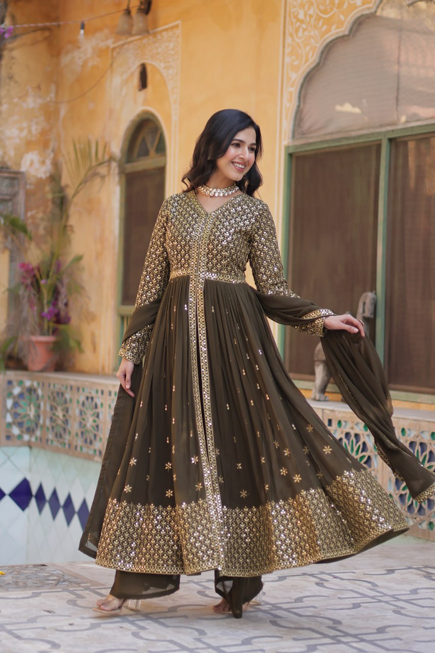 Mehendi Elegant Embroidered Faux Georgette Kurti Set with Pant & Dupatta – Luxe Ethnic Wear