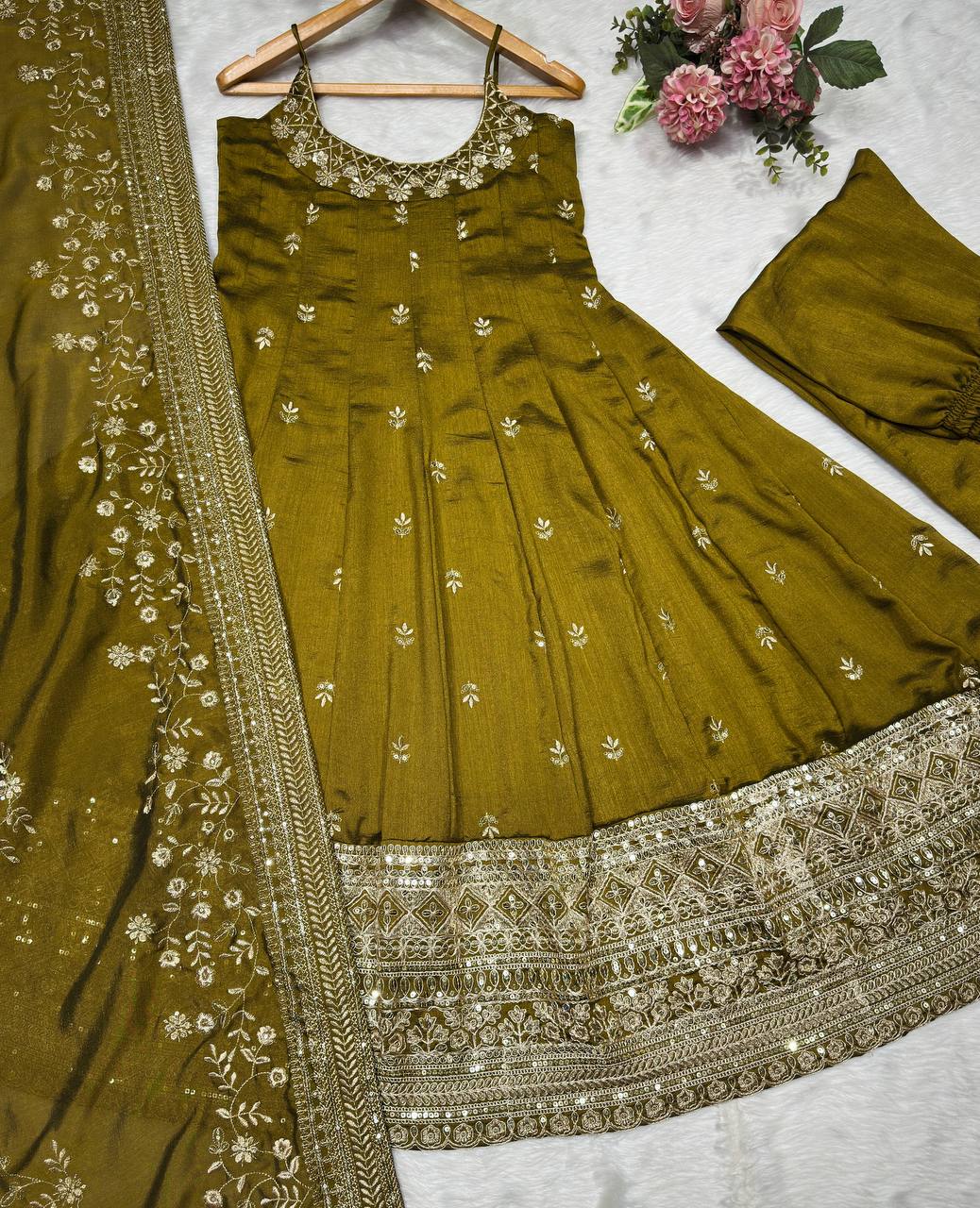 Mehendi Glamorous Silk Gown Set ClothsVilla