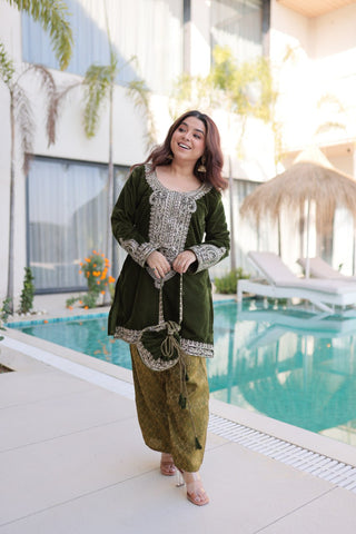 Mehendi Velvet Top Pant Set & Matching Batwa