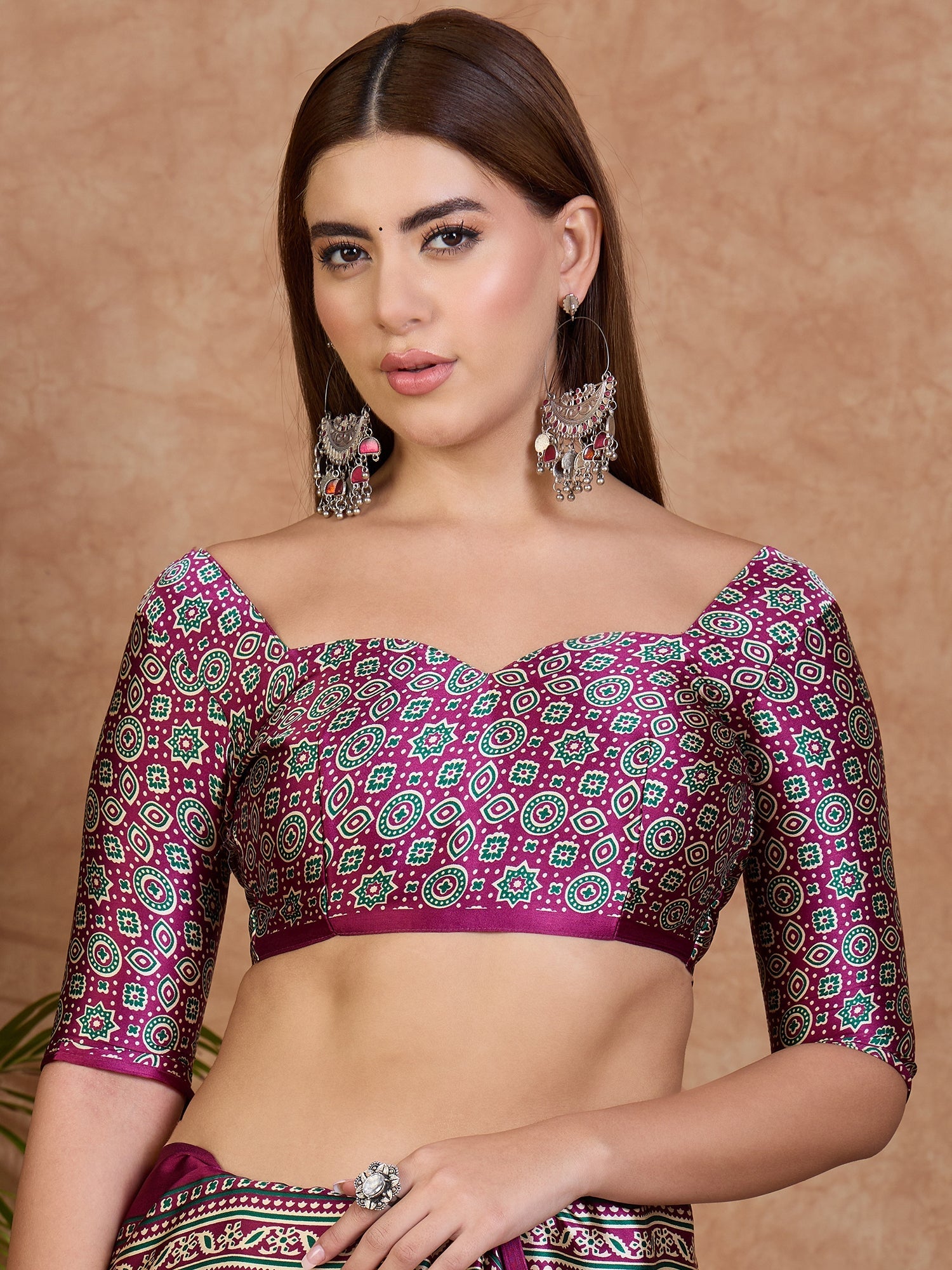 Miranvi Contemporary Semi Modal Saree for Special Occasions ClothsVilla
