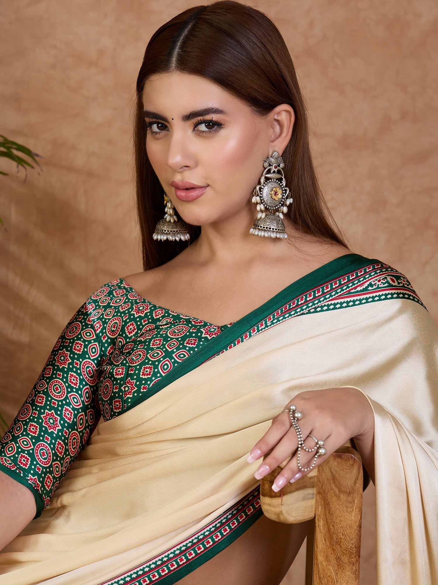 Miranvi Contemporary Semi Modal Saree for Special Occasions ClothsVilla