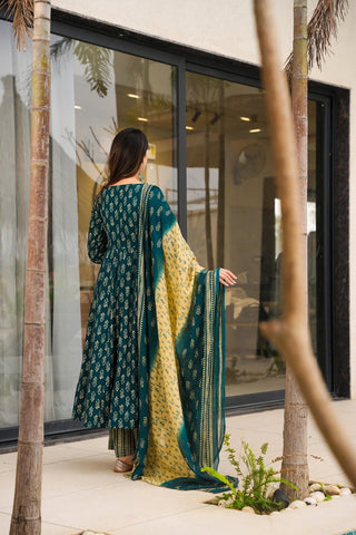 Muslin Digital Print Anarkali Kurti Pant Dupatta Set Clothsvilla