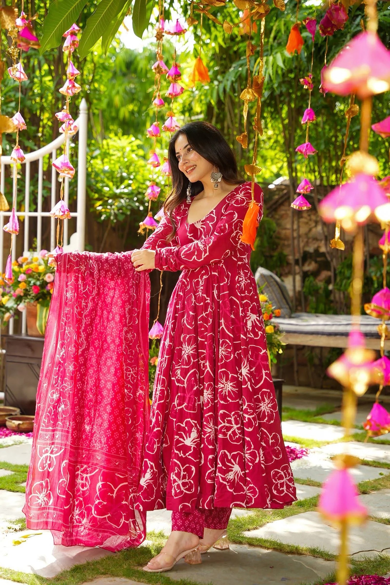 Muslin Digital Print Anarkali Kurti Pant Dupatta Set Clothsvilla