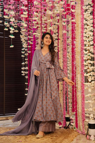 Muslin Digital Print Anarkali Kurti Pant Dupatta Set Clothsvilla