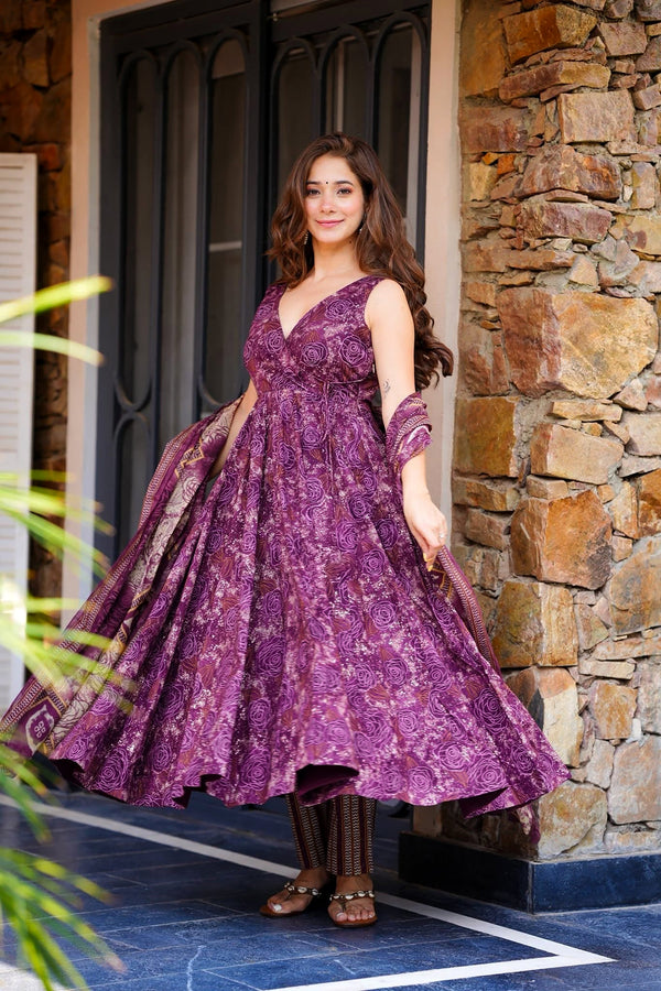 Muslin Digital Print Anarkali Kurti Pant Dupatta Set Clothsvilla