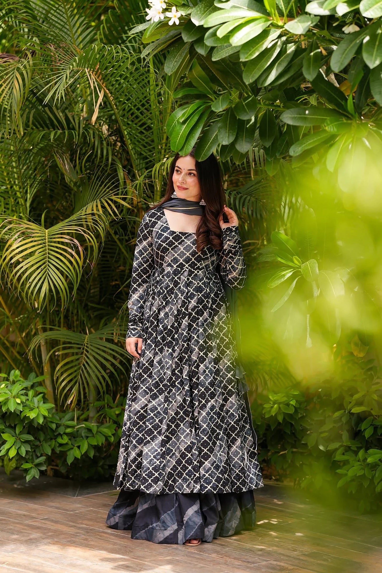 Muslin Digital Print Anarkali Kurti Pant Dupatta Set Clothsvilla