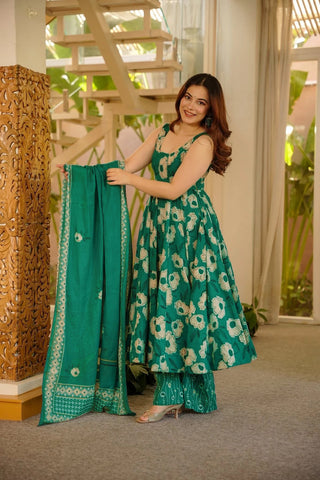 Muslin Digital Print Full Flare Kurti Pant Dupatta Set Clothsvilla