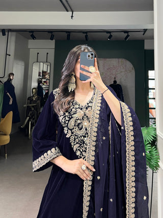 Navy Blue Luxurious Velvet Embroidered Suit Set with Organza Dupatta – Sequins & Thread Work, Stitched Ensemble Clothsvilla