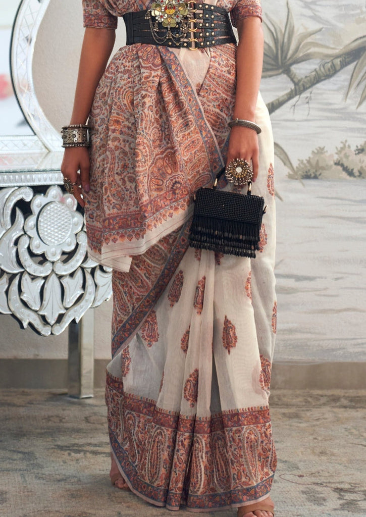Off White Graceful Silk Saree with Unstitched Blouse Piece Elegant Ethnic Wear ClothsVilla