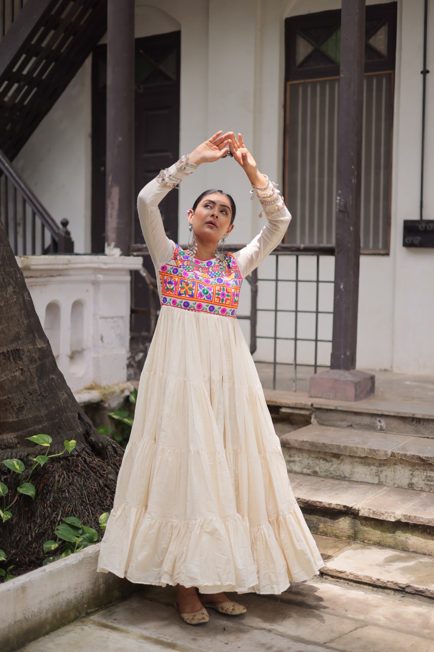 Off-White Kora Cotton Gamthi Embroidered Gown – 12 Meter Flair ClothsVilla