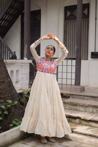 Off-White Kora Cotton Gamthi Embroidered Gown – 12 Meter Flair ClothsVilla
