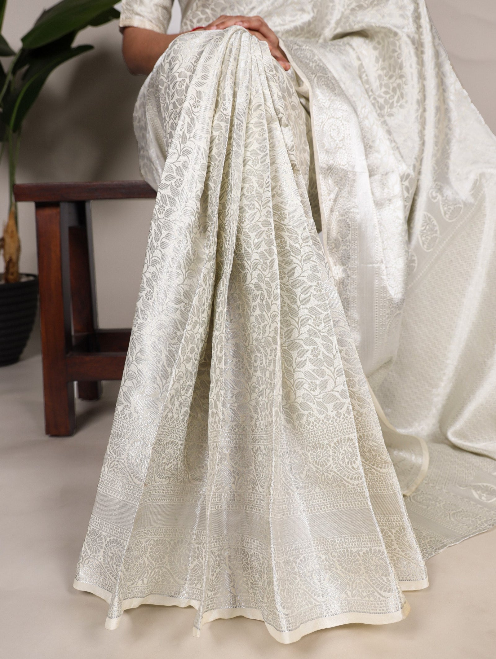 Off White Timeless Kanjivaram Saree with Exquisite Zari Weaving ClothsVilla