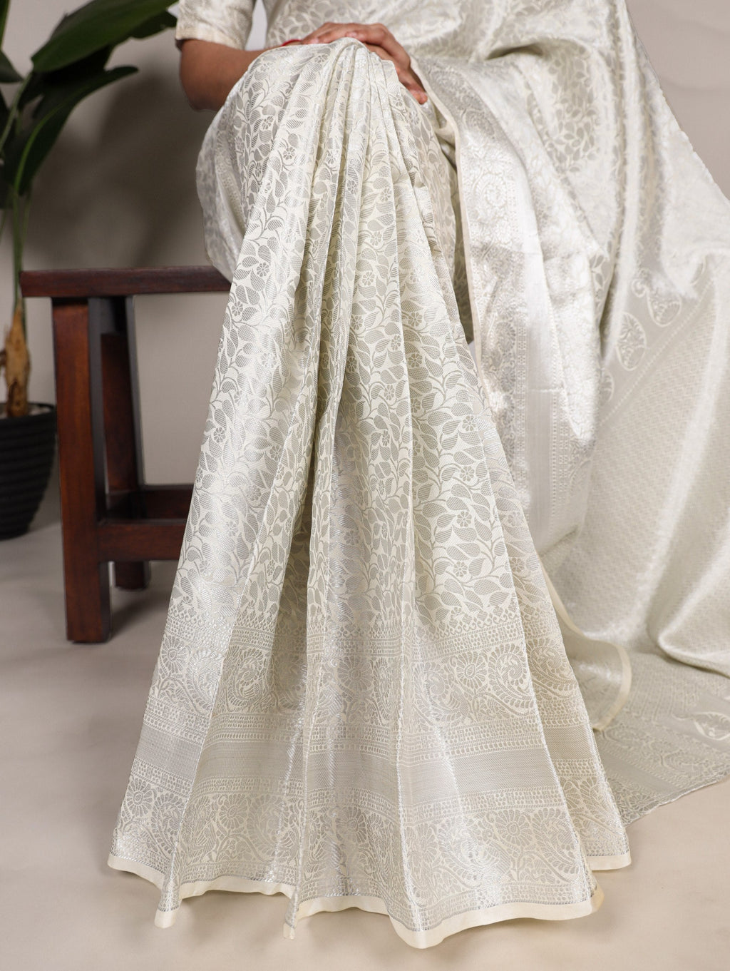 Off White Timeless Kanjivaram Saree with Exquisite Zari Weaving ClothsVilla