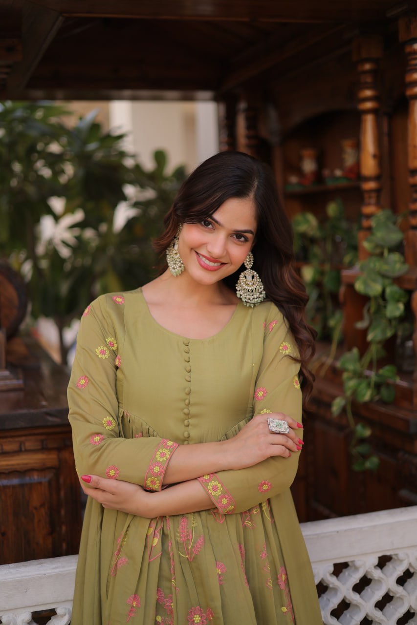Olive Green Chanderi Kurti Pant Set Clothsvilla