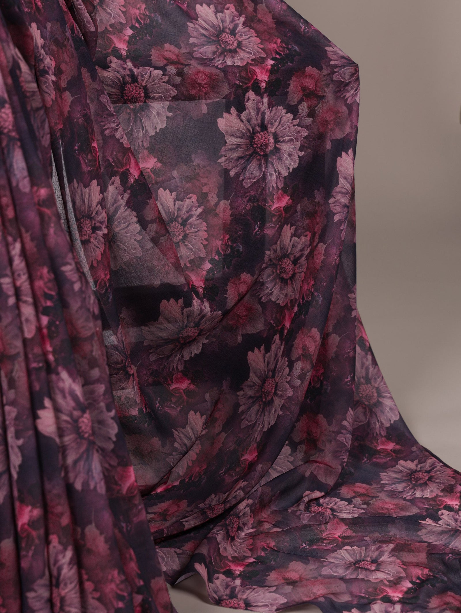 Onion Elegant Weightless Marbal Floral Print Saree with Matching Blouse – Unstitched Ensemble ClothsVilla